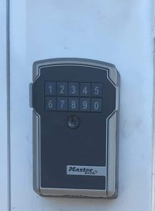 ClassicModern Flat wAll Amenities-A (12)