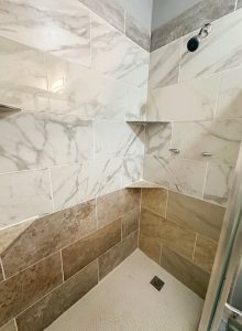 ClassicModern Flat wAll Amenities-A (15)