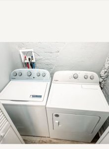 ClassicModern Flat wAll Amenities-A (24)