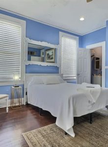 Madison, Discovery Flat; History Rich 1 Bd1Ba-U2 (1)