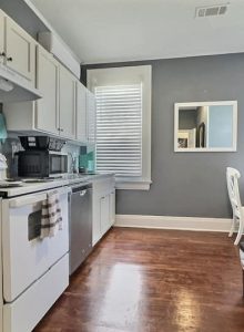 Madison The Legacy Flat; History Rich 1 Bd1 Ba U1 (24)