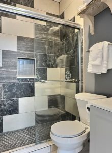 Madison The Legacy Flat; History Rich 1 Bd1 Ba U1 (27)