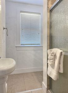 Manhattan NY Loft Style in Montgomery! XL13