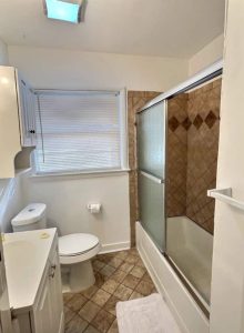 Portofino; Forest Hill Large 4BR2BA central MGM (15)