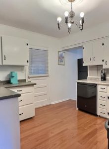 Portofino; Marquette Breath Of Fresh Air! 3 BR (10)