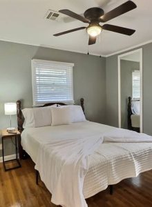 Portofino; Marquette Breath Of Fresh Air! 3 BR (16)