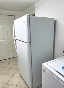 Portofino; Nestled on Nottingham 3 bed (12)