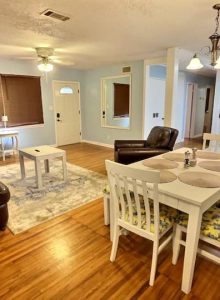 Portofino; Nestled on Nottingham 3 bed (19)