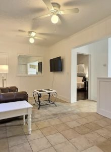 Portofino;VonoraCT Downtown2Full Kitchens2LR (12)