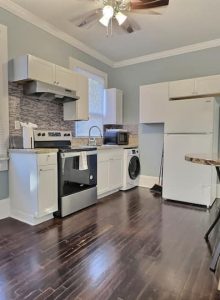 Portofino;VonoraCT Downtown2Full Kitchens2LR (21)