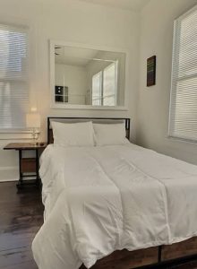 Portofino;VonoraCT Downtown2Full Kitchens2LR (5)