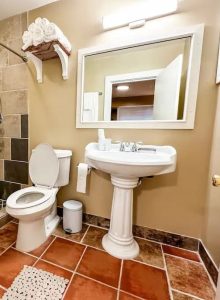 Teal House Flat 2 - modern convenience in Mid-town (15)